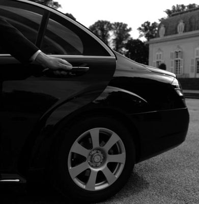 Luxury Chauffeur driven Mercedes S-Class